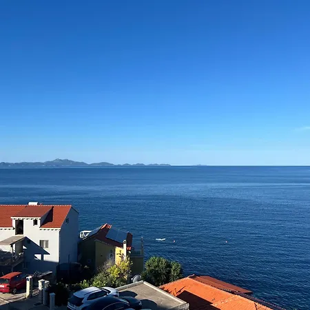 Meerblick Mit Traumterrasse ザヴァラティサ