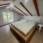Meerblick Mit Traumterrasse Apartman Zavalatica