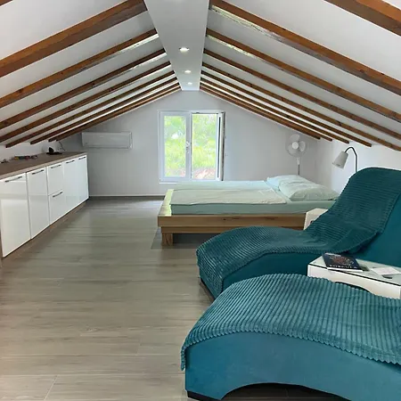 Apartmán Meerblick Mit Traumterrasse Zavalatica