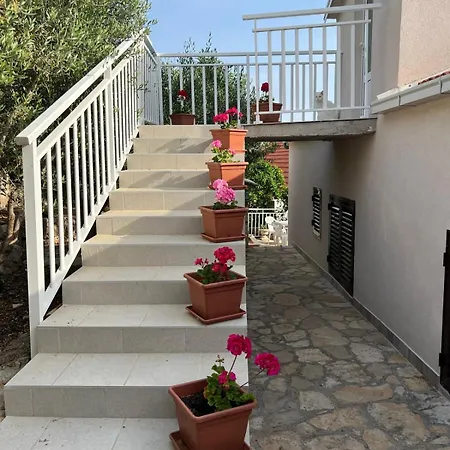 Apartmán Meerblick Mit Traumterrasse Zavalatica