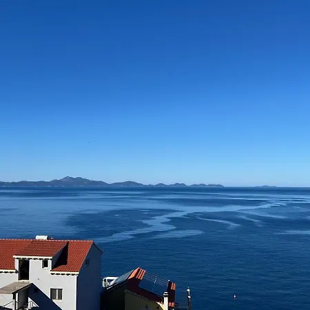 Meerblick Mit Traumterrasse *