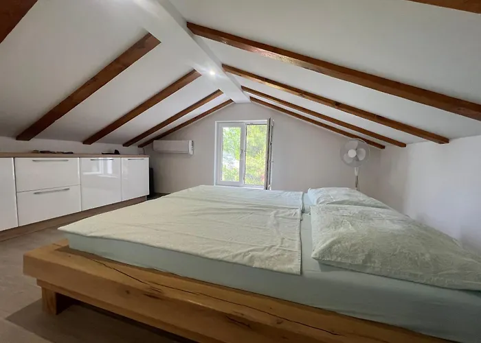 Meerblick Mit Traumterrasse *